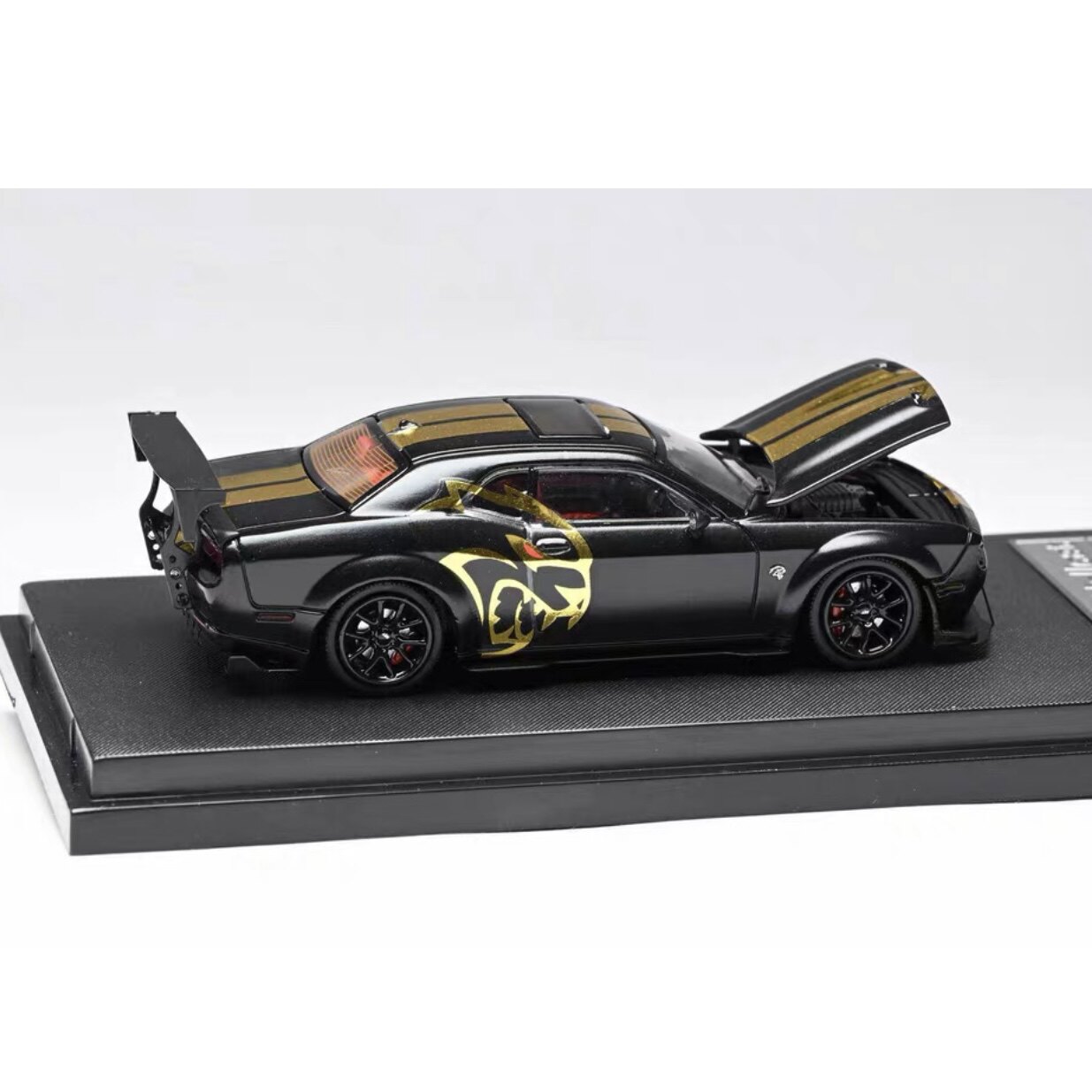 다이캐스트 SH 1:64 스케일 닷지 챌린저 SRT 헬 - Die Cast Car 1 64 리뷰 및 가격