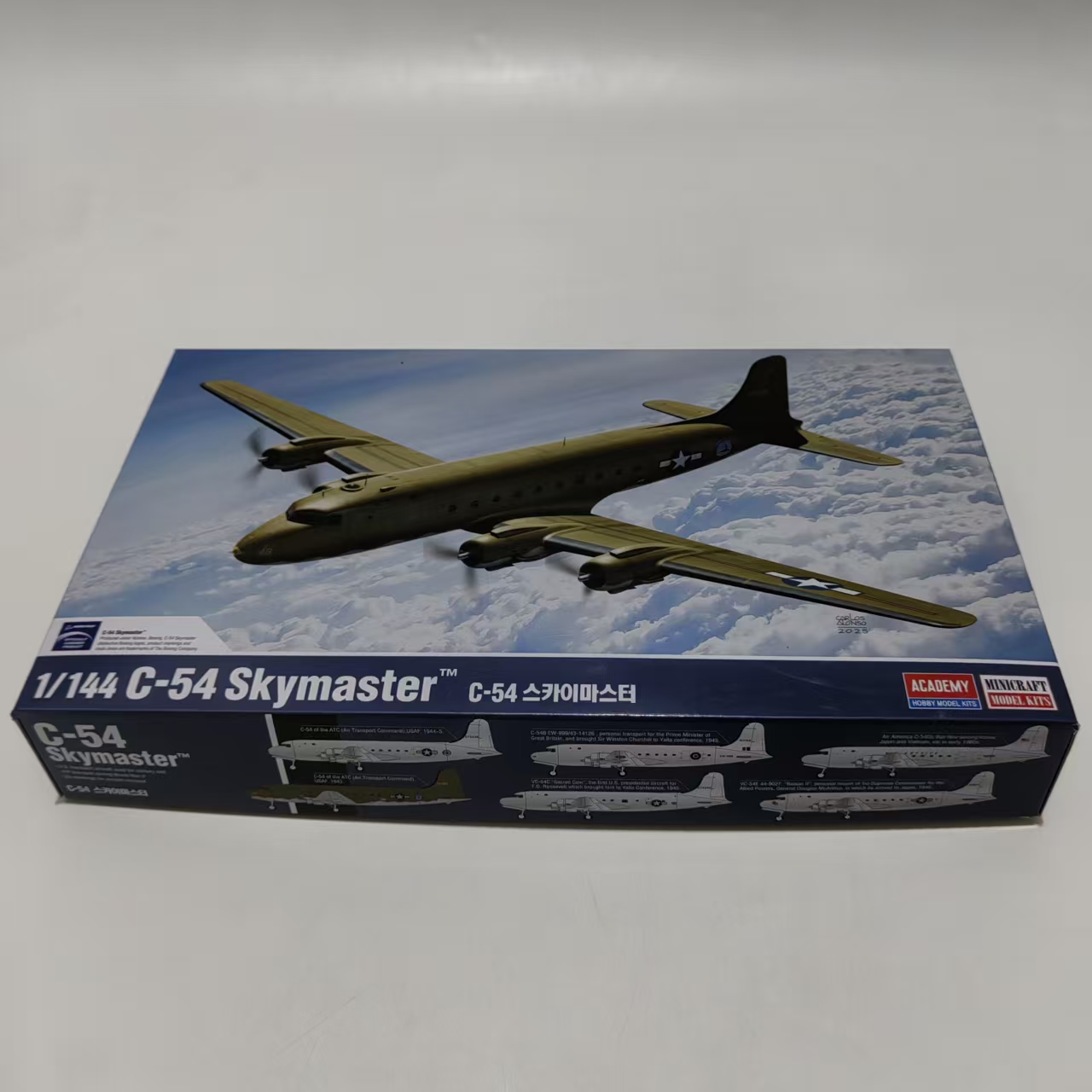 AC12652 아카데미 1/144 미국 공군 C-54  - Model Airplane Plastic 리뷰 및 가격
